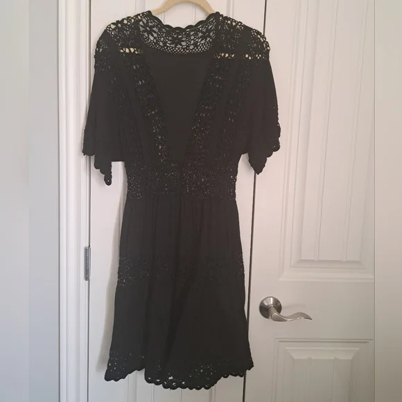 NANETTE LEPORE black cotton crochet knit cut out short sleeve cover up dress M - Picture 3 of 10